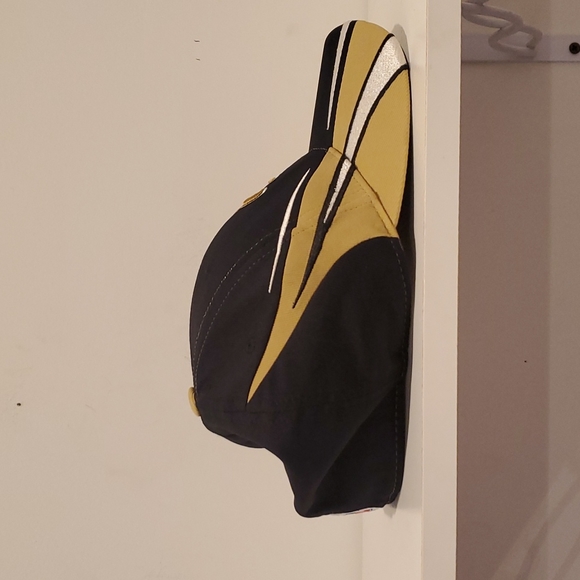 New Orleans Saints hat - Picture 4 of 5